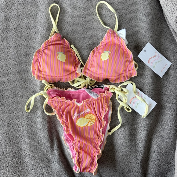 Dippin' Daisy's | Swim | Dippin Daisys Bikini Set | Poshmark
